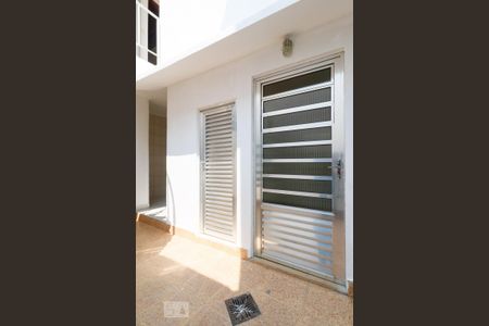 Casa para alugar com 180m², 3 quartos e 1 vagaÁrea de serviço