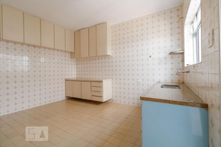 Casa para alugar com 180m², 3 quartos e 1 vagaCozinha