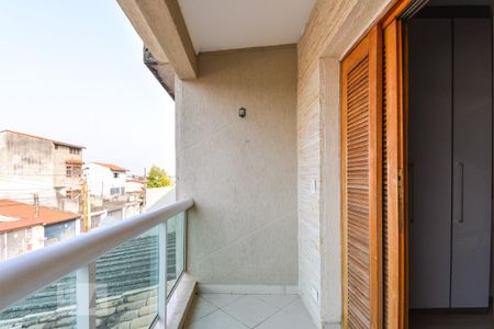 Casa à venda com 160m², 3 quartos e 2 vagas Casa à venda com 160m², 3 quartos e 2 vagasVaranda da Suíte 2