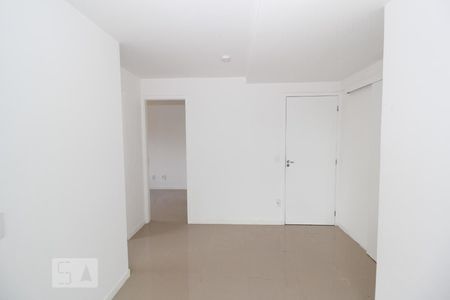 Sala de apartamento à venda com 2 quartos, 49m² em Todos Os Santos, Rio de Janeiro