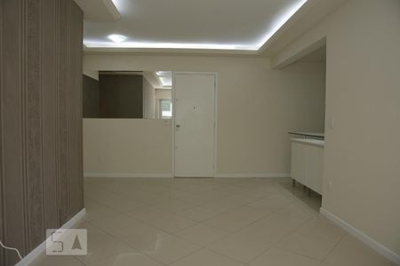 Apartamento à venda com 98m², 3 quartos e 1 vagaSala