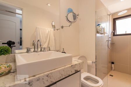 Apartamento à venda com 120m², 2 quartos e 2 vagasBanheiro Suite 1