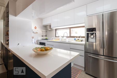 Apartamento à venda com 120m², 2 quartos e 2 vagasCozinha