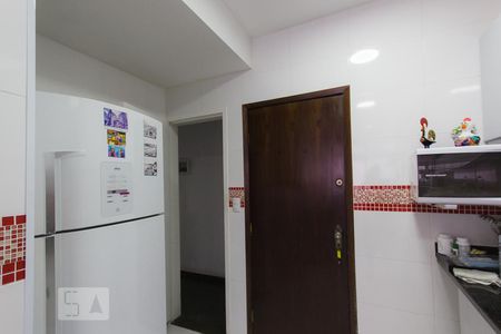 Apartamento à venda com 80m², 2 quartos e 1 vagaCozinha e Área de Serviço