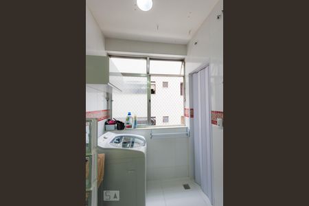 Apartamento à venda com 80m², 2 quartos e 1 vagaÁrea e Banheiro de Serviço