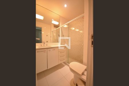 Apartamento à venda com 85m², 3 quartos e 1 vagaBanheiro da suíte