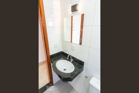 Banheiro de kitnet/studio para alugar com 1 quarto, 32m² em Vila Prudente, São Paulo