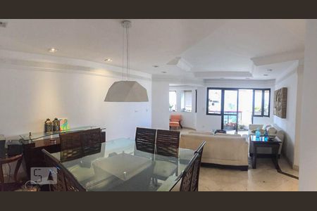 Apartamento à venda com 155m², 3 quartos e 4 vagasSala