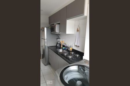 Área de Serviço e Cozinha de apartamento à venda com 2 quartos, 54m² em Jardim Modelo, São Paulo