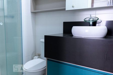 Banheiro de kitnet/studio para alugar com 1 quarto, 34m² em Ipiranga, São Paulo