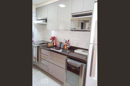 Apartamento para alugar com 55m², 2 quartos e 1 vagaCozinha