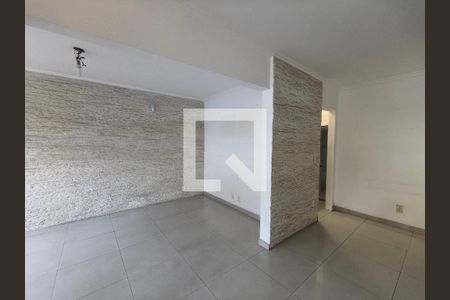 Casa de Condomínio à venda com 5 quartos, 300m² em Taquara, Rio de Janeiro