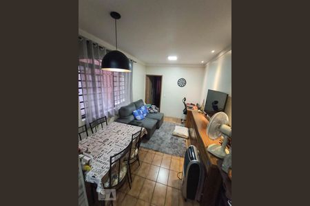 Sala de casa à venda com 4 quartos, 584m² em Parque São Jorge, São Paulo
