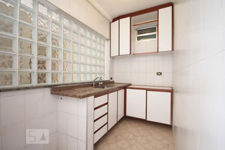 Cozinha de casa à venda com 3 quartos, 250m² em São João Climaco, São Paulo