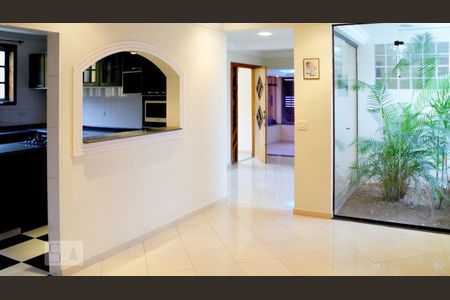 Casa à venda com 261m², 4 quartos e 5 vagasCozinha