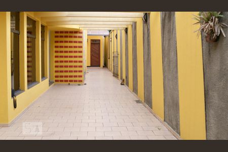 Área externa de casa à venda com 4 quartos, 261m² em Vila Ré, São Paulo