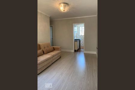 Sala de apartamento para alugar com 2 quartos, 58m² em Vila Ipiranga, Porto Alegre