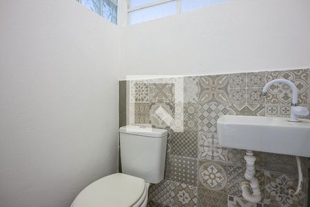 Lavabo de casa para alugar com 2 quartos, 95m² em Parque Monte Alegre, Taboão da Serra