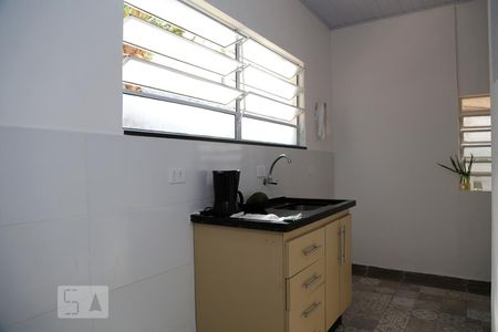 Cozinha e Área de Serviço de casa para alugar com 3 quartos, 95m² em Parque Monte Alegre, Taboão da Serra