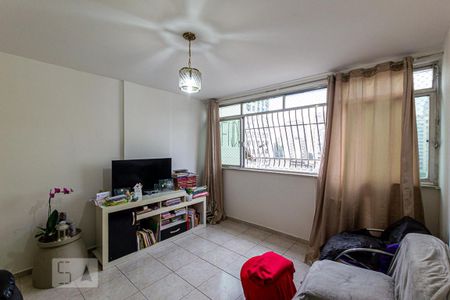 Sala de apartamento para alugar com 3 quartos, 67m² em Icaraí, Niterói