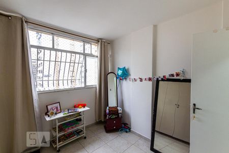 Quarto 1 de apartamento para alugar com 3 quartos, 67m² em Icaraí, Niterói