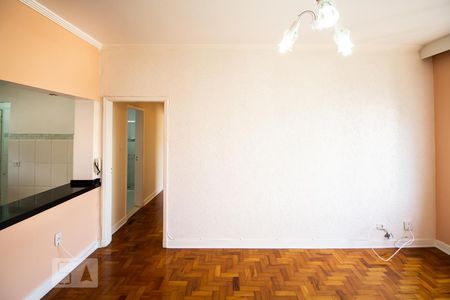 Sala de apartamento para alugar com 2 quartos, 82m² em Bela Vista, São Paulo