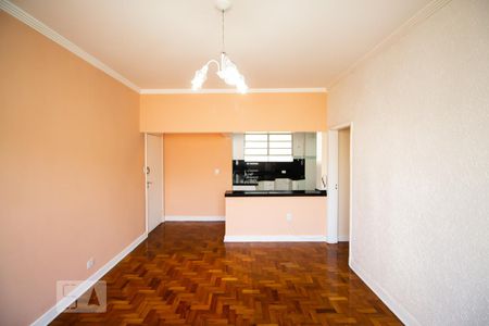 Sala de apartamento para alugar com 2 quartos, 82m² em Bela Vista, São Paulo