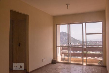 Sala de apartamento para alugar com 2 quartos, 52m² em Itanhangá, Rio de Janeiro