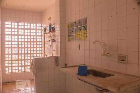 Cozinha de apartamento para alugar com 2 quartos, 52m² em Itanhangá, Rio de Janeiro