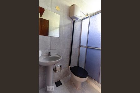 Apartamento à venda com 45m², 2 quartos e sem vaga Apartamento à venda com 45m², 2 quartos e sem vagaBanheiro