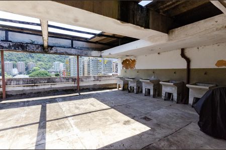 Apartamento à venda com 45m², 2 quartos e sem vaga Apartamento à venda com 45m², 2 quartos e sem vagaárea comum - Lavanderia