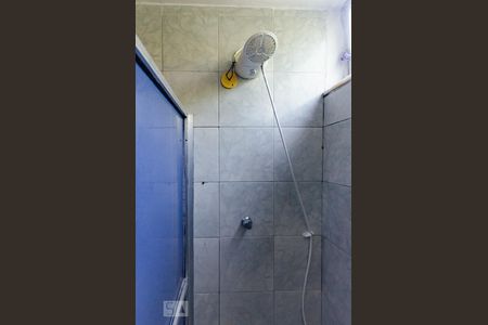 Apartamento à venda com 45m², 2 quartos e sem vaga Apartamento à venda com 45m², 2 quartos e sem vagaChuveiro