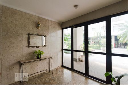 Apartamento à venda com 79m², 3 quartos e 1 vagaHall social