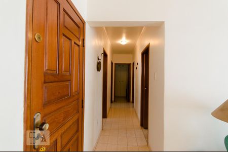 Apartamento à venda com 79m², 3 quartos e 1 vagaCorredor
