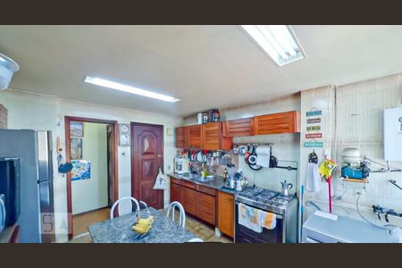 Apartamento à venda com 149m², 3 quartos e 2 vagasCozinha