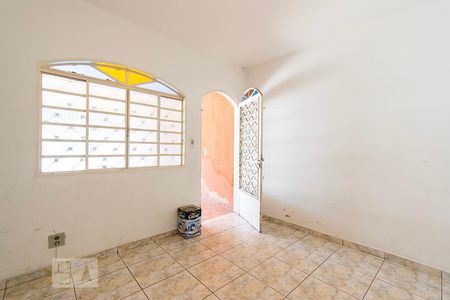 Sala de casa para alugar com 2 quartos, 75m² em Samambaia Sul (samambaia), Brasília