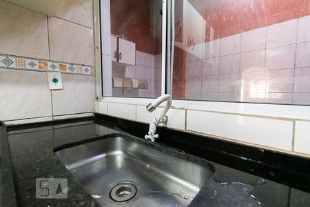 Casa para alugar com 75m², 2 quartos e 1 vagaPia da Cozinha