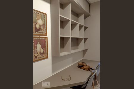 Quarto de kitnet/studio para alugar com 1 quarto, 28m² em República, São Paulo