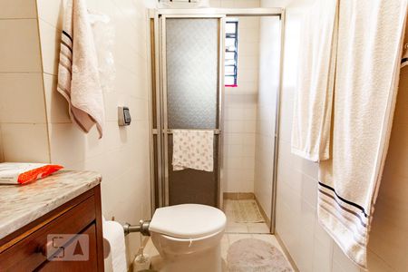 Casa à venda com 310m², 3 quartos e 2 vagasBanheiro Social