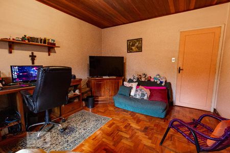 Casa à venda com 310m², 3 quartos e 2 vagasQuarto 2