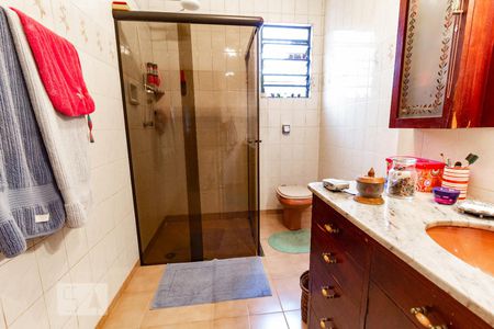 Casa à venda com 310m², 3 quartos e 2 vagasSuíte