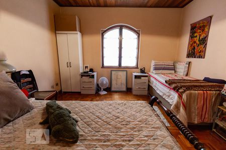 Casa à venda com 310m², 3 quartos e 2 vagasQuarto 1