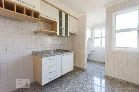 Apartamento para alugar com 72m², 3 quartos e 2 vagasCozinha