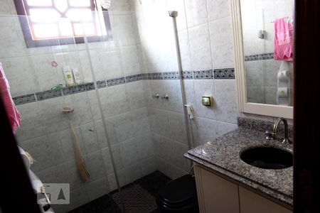 Casa para alugar com 600m², 5 quartos e 8 vagasBanheiro da Suíte 3