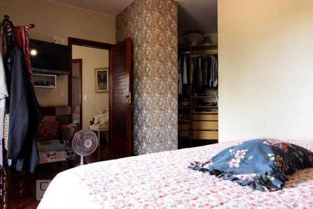 Suíte 1 de casa para alugar com 5 quartos, 600m² em Setor de Habitações Individuais Sul, Brasília