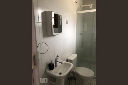 Banheiro de casa para alugar com 1 quarto, 60m² em Saco dos Limões, Florianópolis
