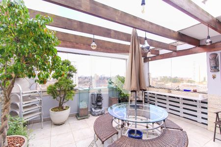 Apartamento à venda com 167m², 3 quartos e 2 vagasCobertura