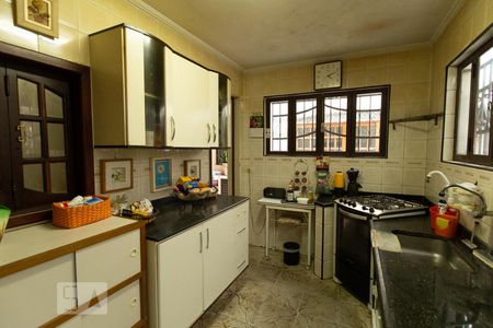 Casa para alugar com 184m², 6 quartos e 4 vagasCozinha