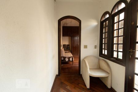 Suíte 1 de casa para alugar com 6 quartos, 184m² em Vila Gomes Cardim, São Paulo