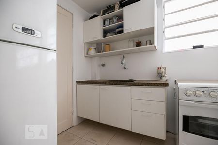 Apartamento à venda com 81m², 2 quartos e 1 vagaCozinha